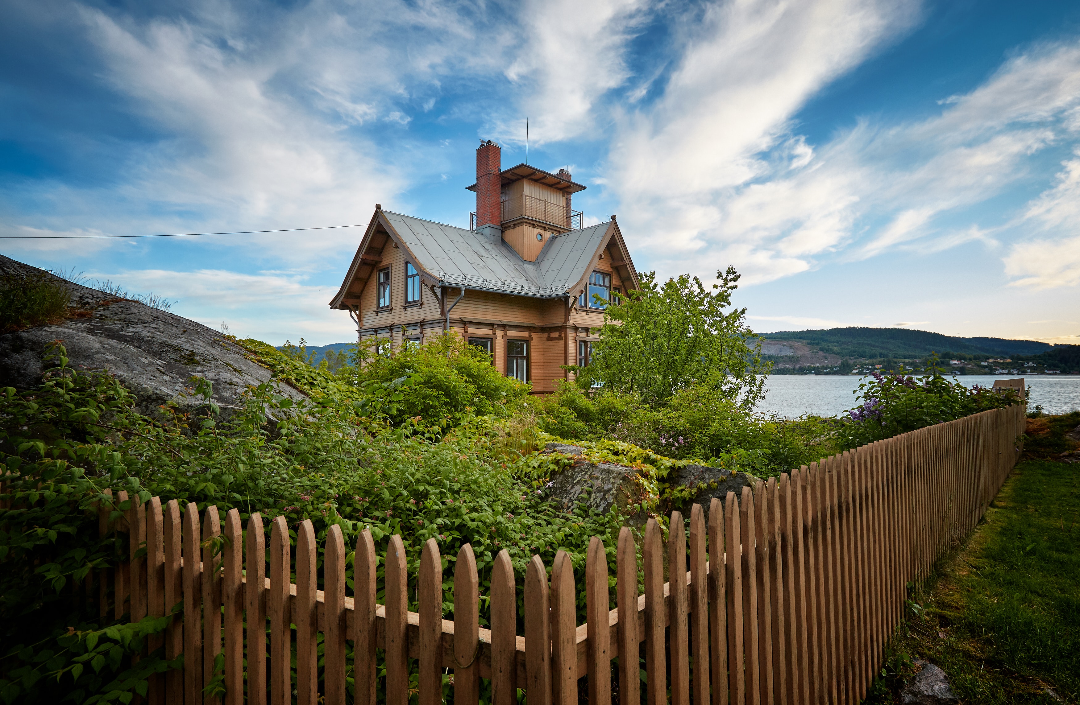 vidar-nordli-mathisen-nGA6aQebrLw-unsplash vidar-nordli-mathisen-nGA6aQebrLw-unsplash
